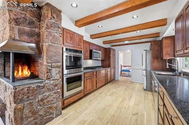 7518 Vincent Drive, Colorado Springs, CO 80920