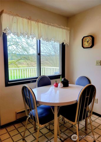 570 Drews Prairie Road, Winlock, WA 98596