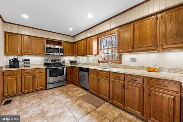 461 BLIZZARD LN, Westminster, MD 21157