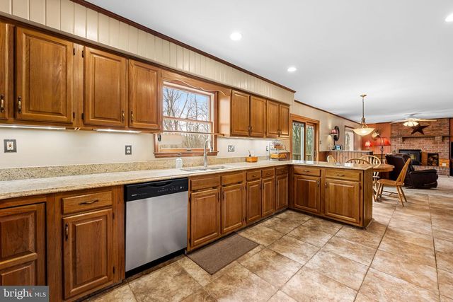 461 BLIZZARD LN, Westminster, MD 21157