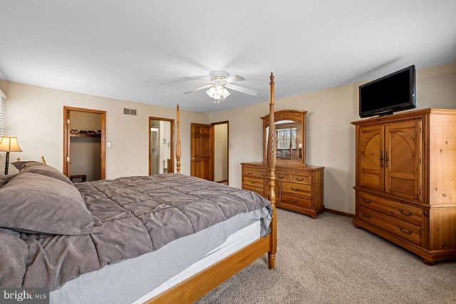 461 BLIZZARD LN, Westminster, MD 21157