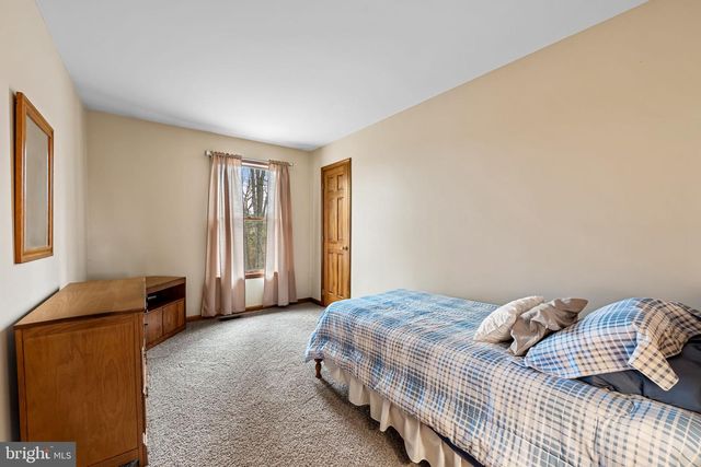 461 BLIZZARD LN, Westminster, MD 21157