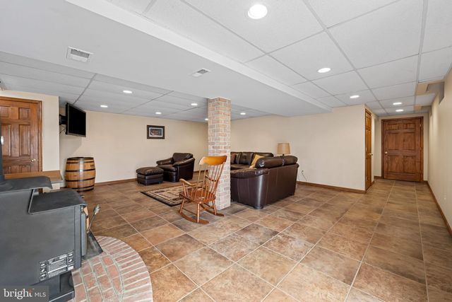 461 BLIZZARD LN, Westminster, MD 21157