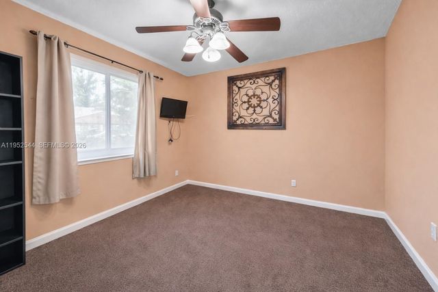 13220 SW 205th Ln, Miami, FL 33177