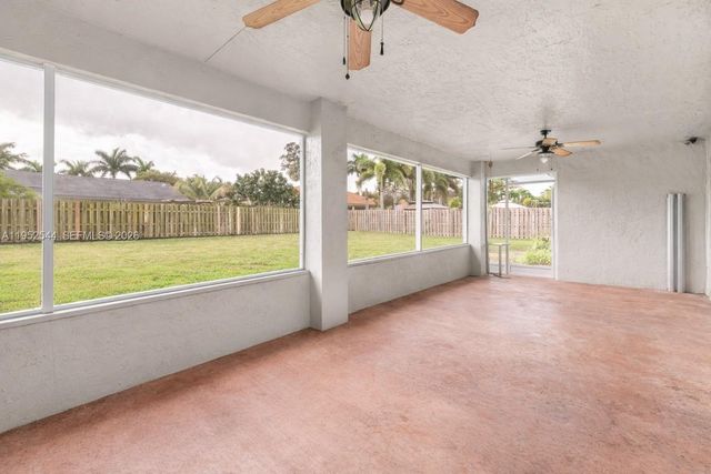 13220 SW 205th Ln, Miami, FL 33177