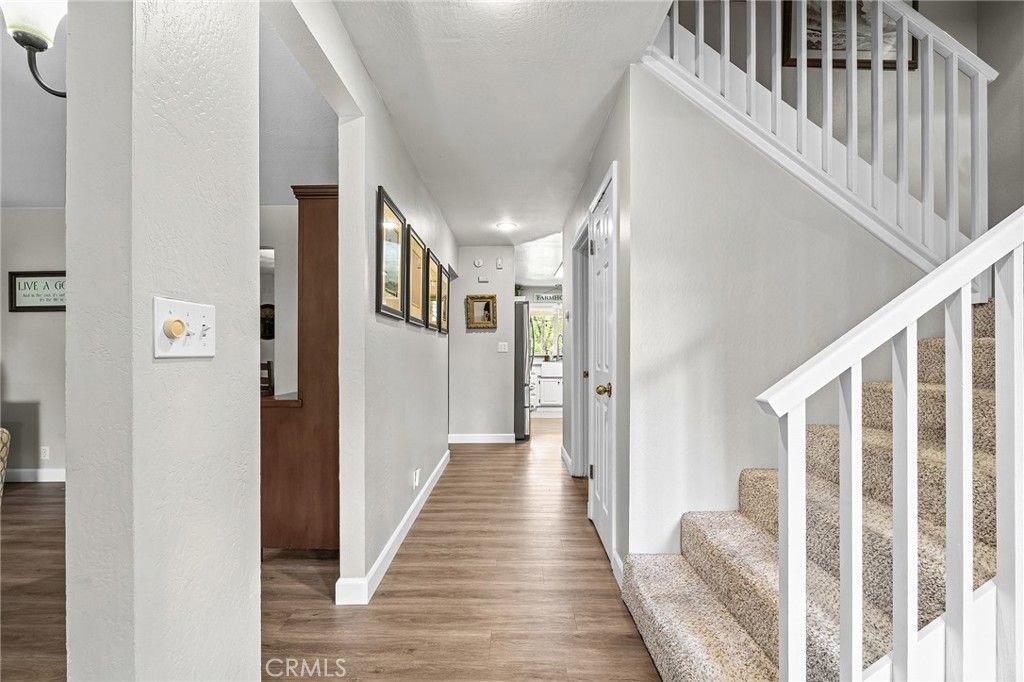 Image 9 of property listing at 9761 Lott Road, Durham, CA 95938