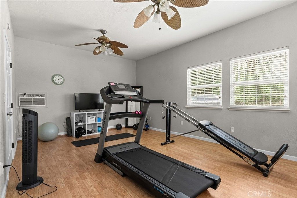 Image 25 of property listing at 9761 Lott Road, Durham, CA 95938