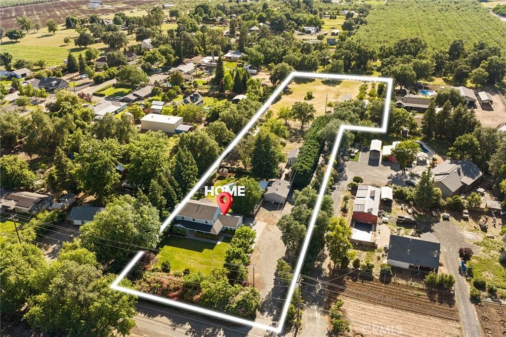 Image 3 of property listing at 9761 Lott Road, Durham, CA 95938