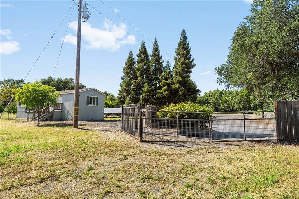 Image 57 of property listing at 9761 Lott Road, Durham, CA 95938