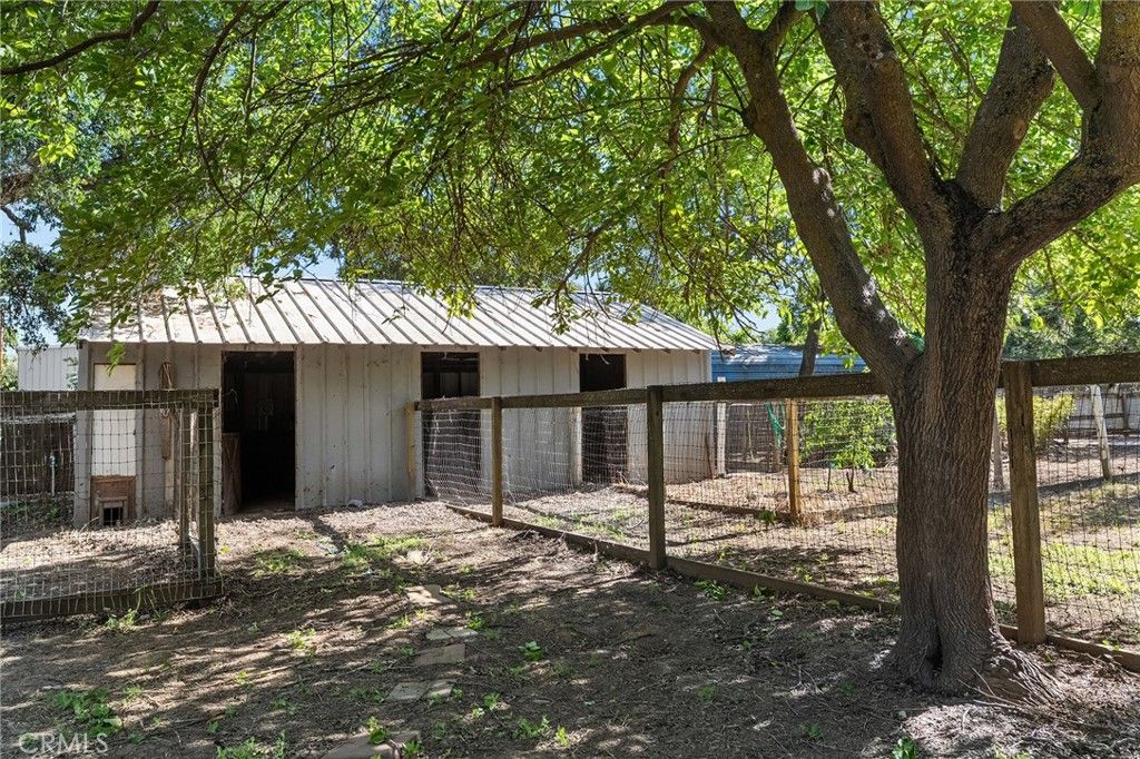 Image 62 of property listing at 9761 Lott Road, Durham, CA 95938