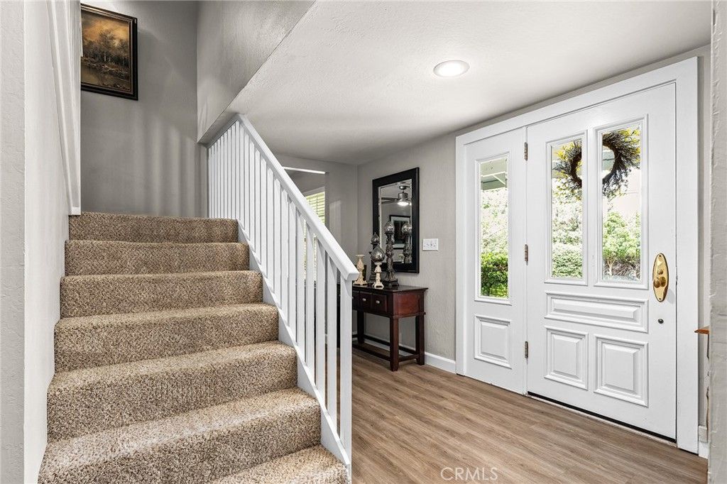 Image 6 of property listing at 9761 Lott Road, Durham, CA 95938