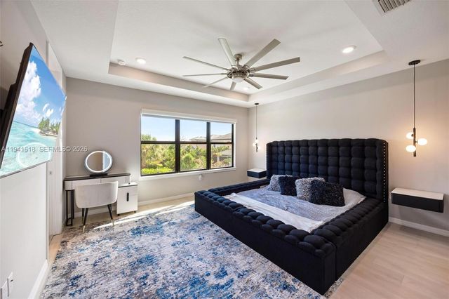 4510 W Pinehurst Trl W, Oakland Park, FL 33309