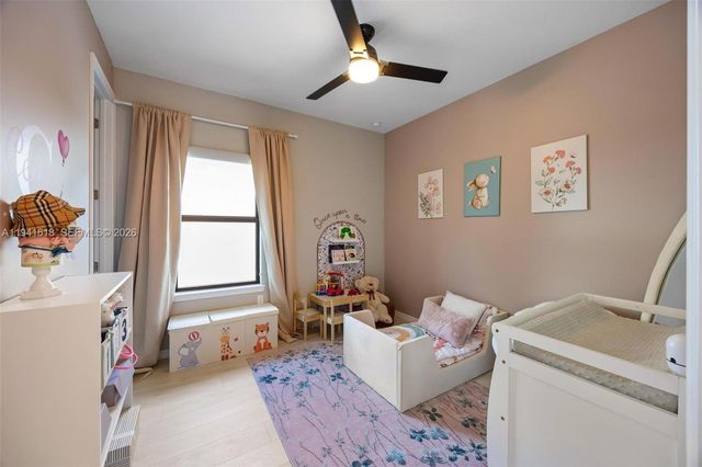 4510 W Pinehurst Trl W, Oakland Park, FL 33309