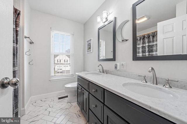 4179 MILADIES LN, Doylestown, PA 18902