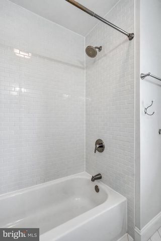 4179 MILADIES LN, Doylestown, PA 18902