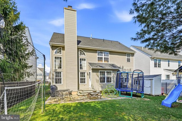 4179 MILADIES LN, Doylestown, PA 18902