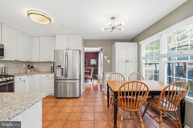4179 MILADIES LN, Doylestown, PA 18902