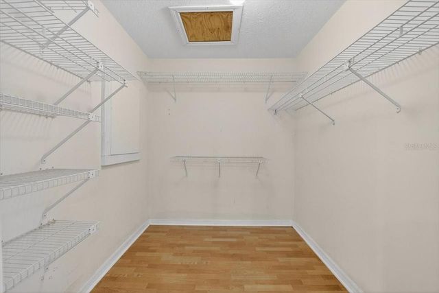 11205 KERRY HILLS COURT, Riverview, FL 33569