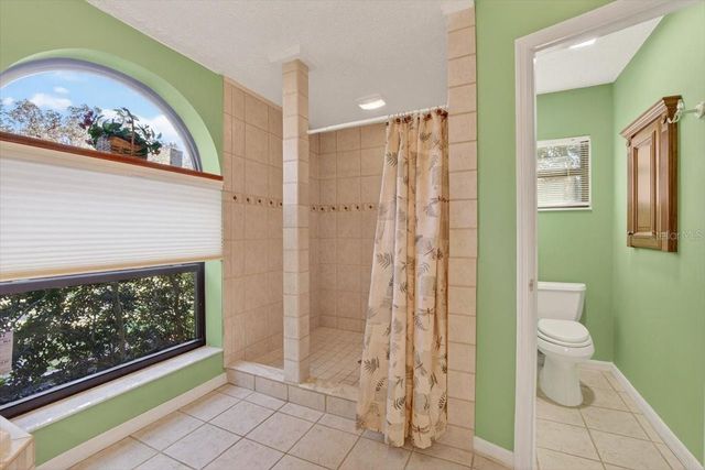 11205 KERRY HILLS COURT, Riverview, FL 33569