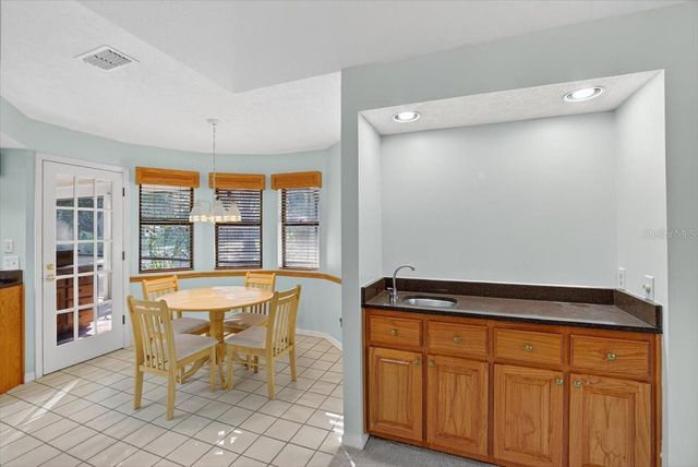 11205 KERRY HILLS COURT, Riverview, FL 33569