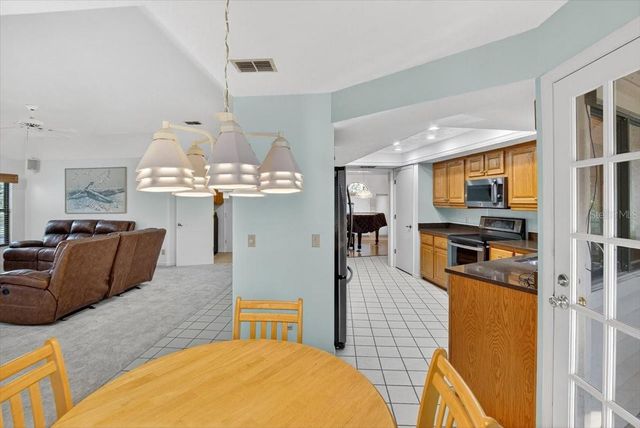 11205 KERRY HILLS COURT, Riverview, FL 33569