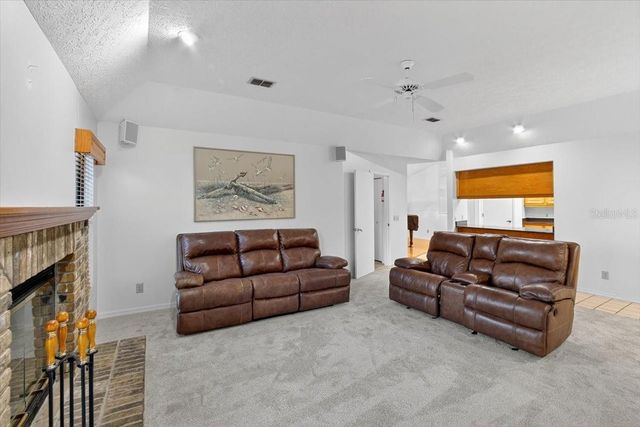 11205 KERRY HILLS COURT, Riverview, FL 33569