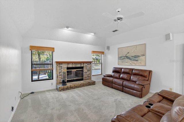 11205 KERRY HILLS COURT, Riverview, FL 33569