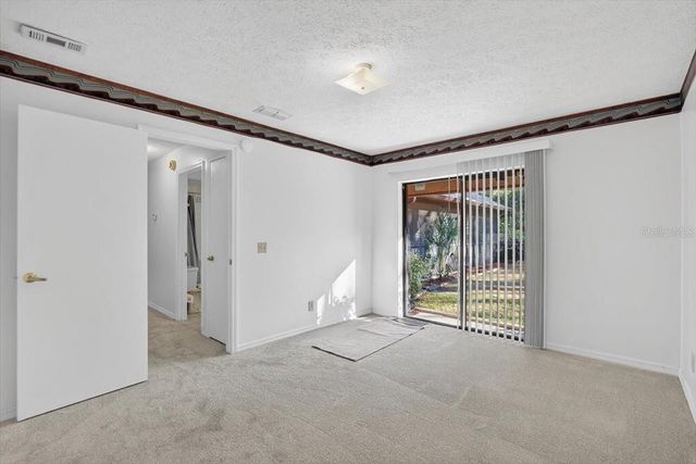 11205 KERRY HILLS COURT, Riverview, FL 33569