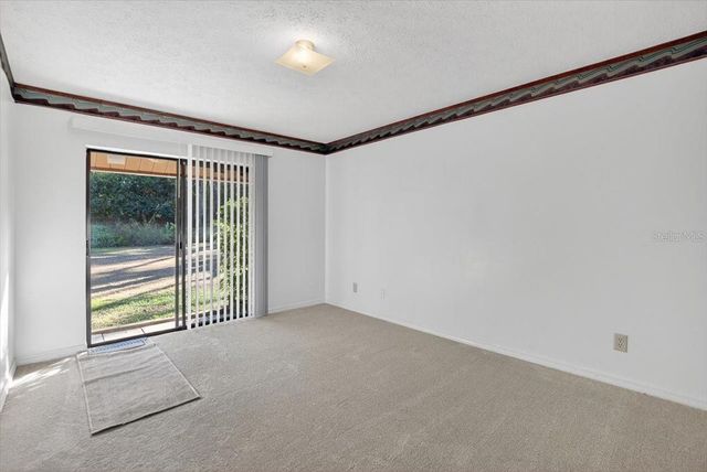 11205 KERRY HILLS COURT, Riverview, FL 33569