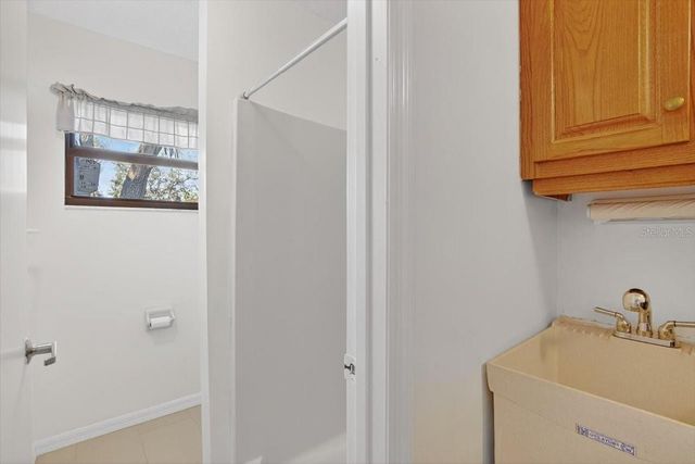 11205 KERRY HILLS COURT, Riverview, FL 33569