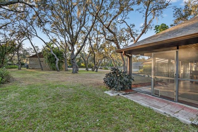 11205 KERRY HILLS COURT, Riverview, FL 33569