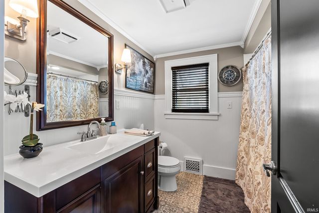 4428 Indiana Avenue, Fort Wayne, IN 46807