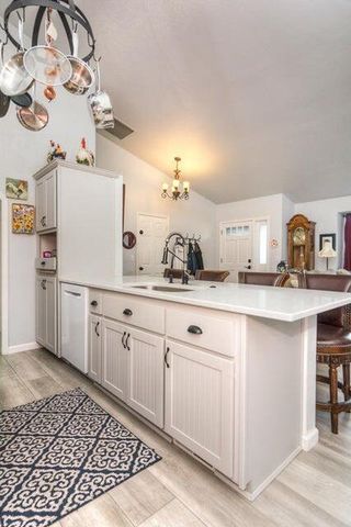 3393 NE Stonebrook Loop, Bend, OR 97701