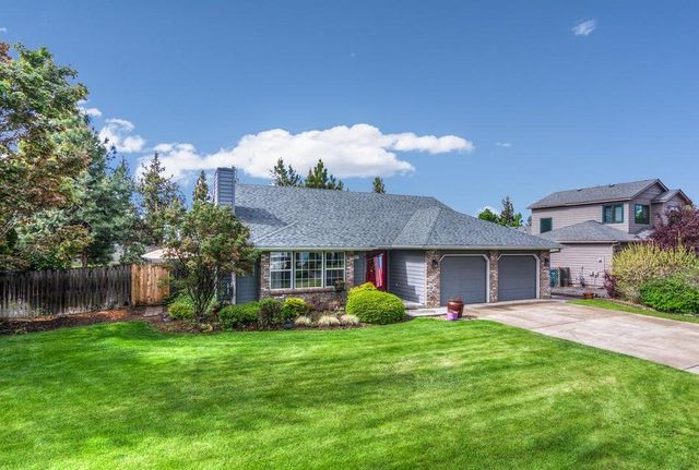 3393 NE Stonebrook Loop, Bend, OR 97701