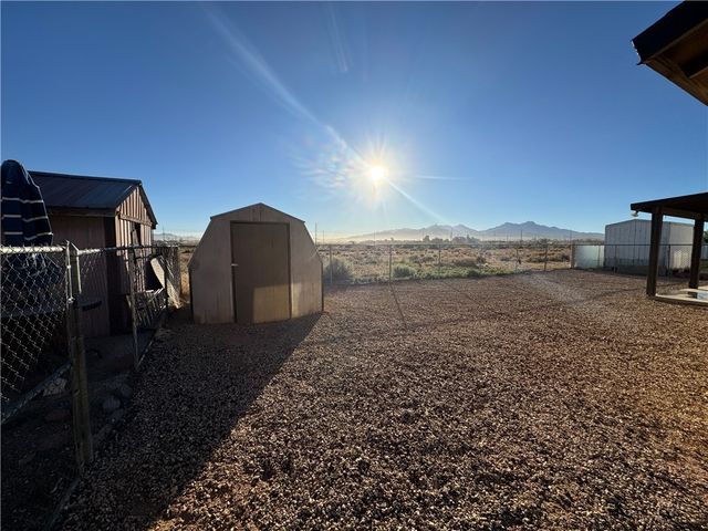 3698 N Roosevelt Street, Kingman, AZ 86409