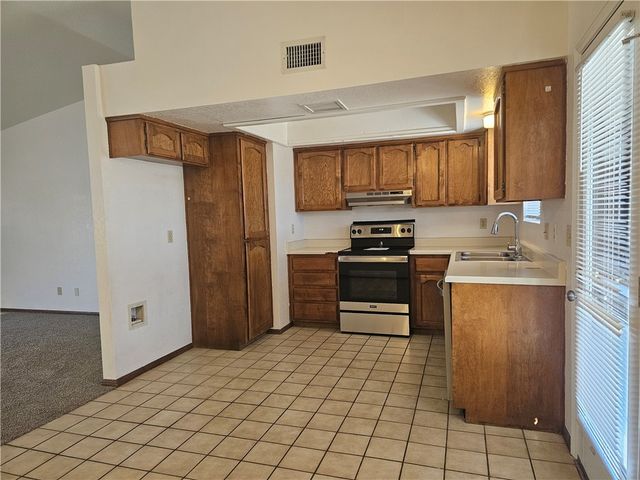 3698 N Roosevelt Street, Kingman, AZ 86409