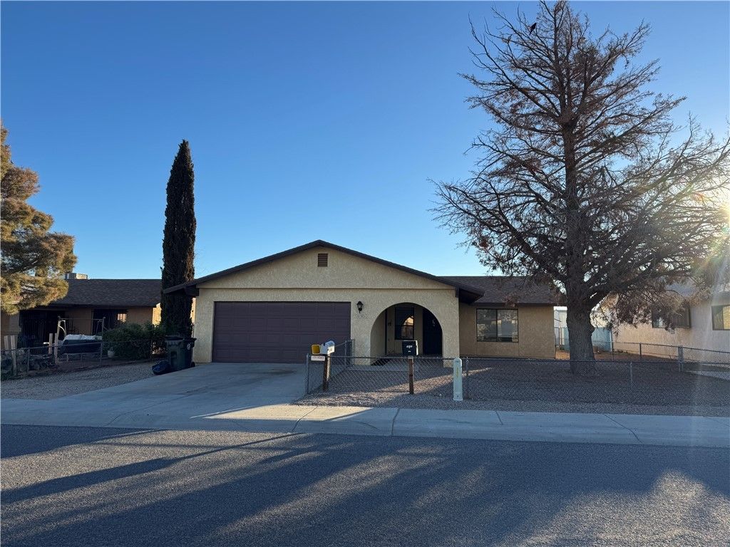 3698 N Roosevelt Street, Kingman, AZ 86409
