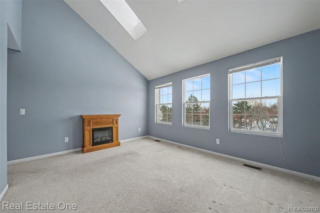 666 Lydia Lane, Pontiac, MI 48341