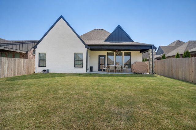 7912 N 146th East Avenue, Owasso, OK 74055