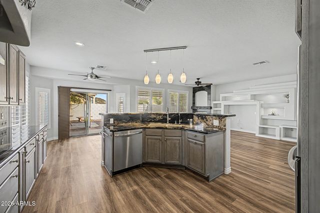 27623 N 65TH Drive, Phoenix, AZ 85083