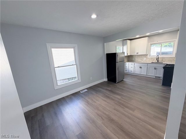 337 Lucas Street, Barberton, OH 44203
