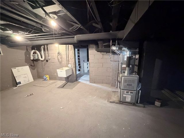 337 Lucas Street, Barberton, OH 44203