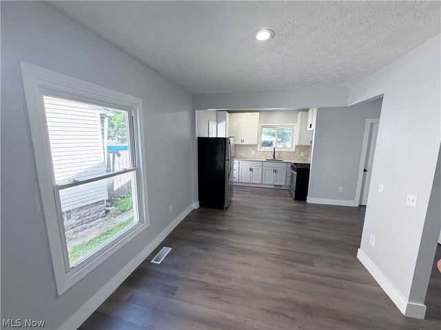 337 Lucas Street, Barberton, OH 44203