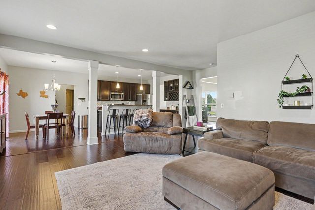 1818 Stargrass Avenue, Grove City, OH 43123