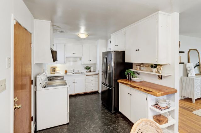 8788 Elm Avenue, Orangevale, CA 95662