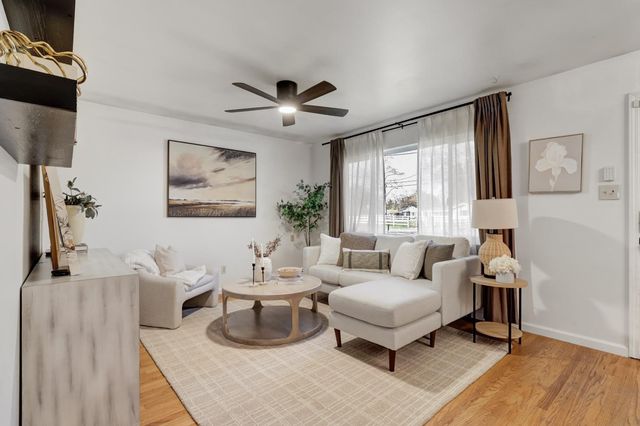 8788 Elm Avenue, Orangevale, CA 95662