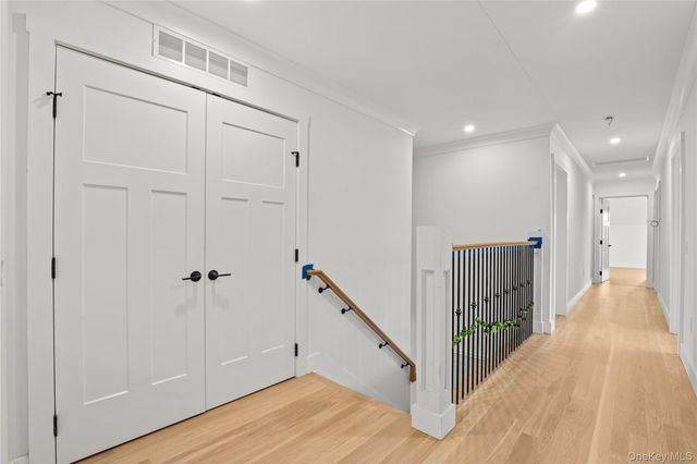 20 Hilltop Drive, Port Chester, NY 10573