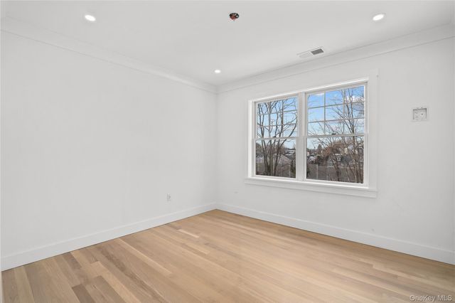 20 Hilltop Drive, Port Chester, NY 10573