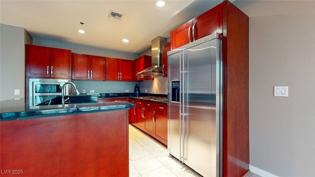 4575 Dean Martin Drive 609, Las Vegas, NV 89103