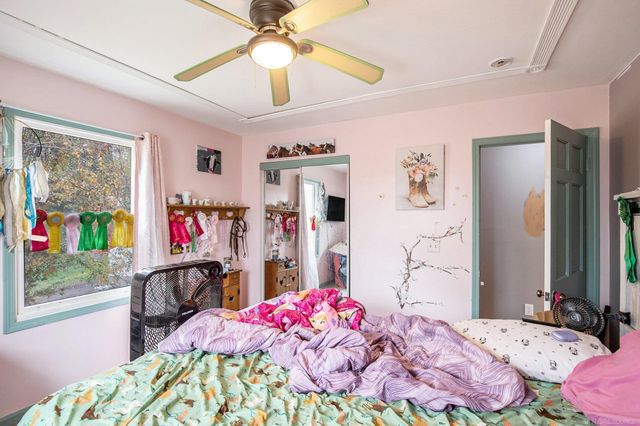 9777 Lambs Road, Wales, MI 48027